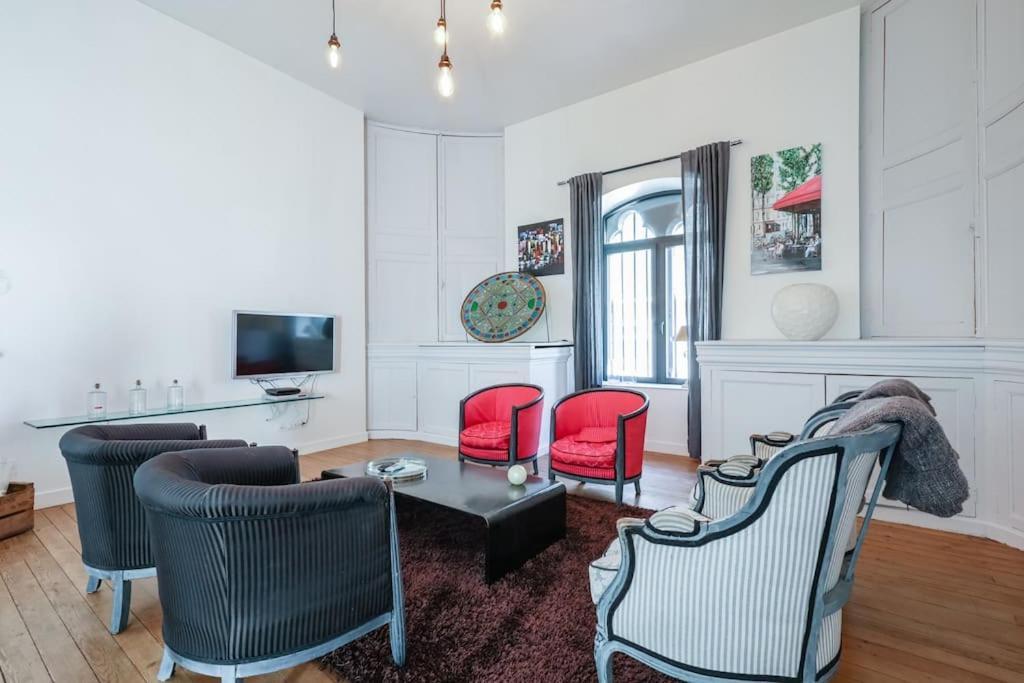 Cottage Le Reve D'Esther, Atypical And Elegant! โชเลต์ ภายนอก รูปภาพ